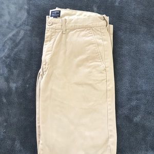 J. Crew The Sutton khaki pants. Size 30x30